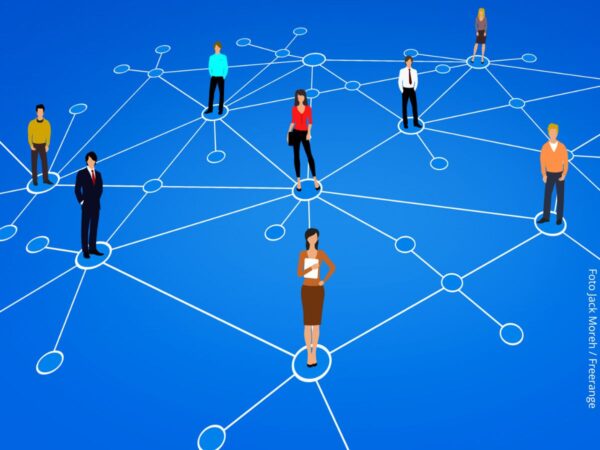 Como construir relacionamentos ajuda o sucesso profissional